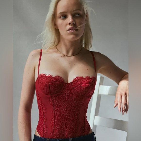 Urban Outfitters Out From Under Red Corset NWOT - Picture 1 of 4